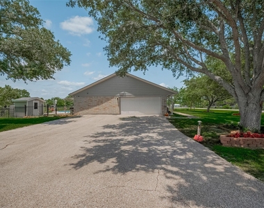 9526 Sandy Lane - Photo Thumbnail 31