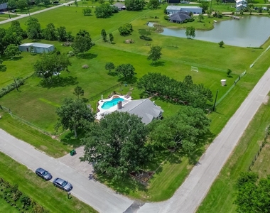 9526 Sandy Lane - Photo Thumbnail 42