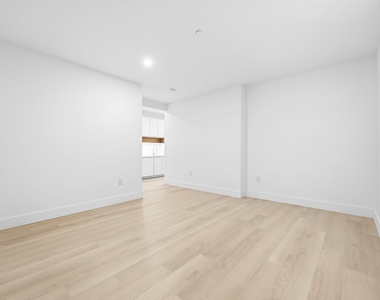 55 Broad Street - Photo Thumbnail 2