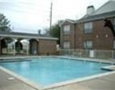 2121 El Paseo Street - Photo Thumbnail 25
