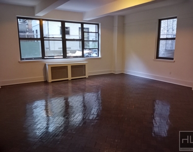 West 73rd Street - Photo Thumbnail 1