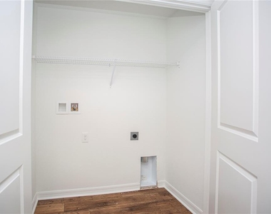 5202 Sailor Road - Photo Thumbnail 16