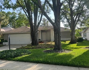 1225 Gillespie Drive N - Photo Thumbnail 1