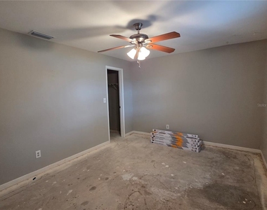 7005 Pin Cherry Lane - Photo Thumbnail 8