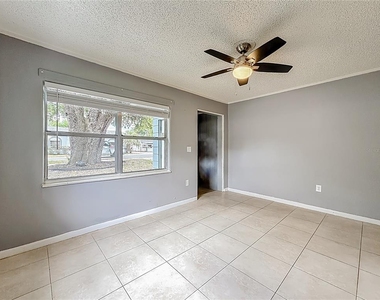 927 Hoffner Avenue - Photo Thumbnail 18