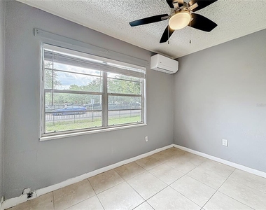 927 Hoffner Avenue - Photo Thumbnail 13