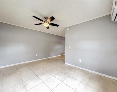 927 Hoffner Avenue - Photo Thumbnail 17