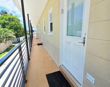 2807 41st Avenue N - Photo Thumbnail 1