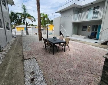 701 1st Street - Photo Thumbnail 17
