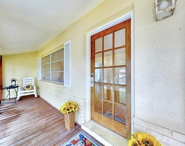 5233 52nd Way N - Photo Thumbnail 2