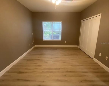 16205 Enclave Village Drive - Photo Thumbnail 8