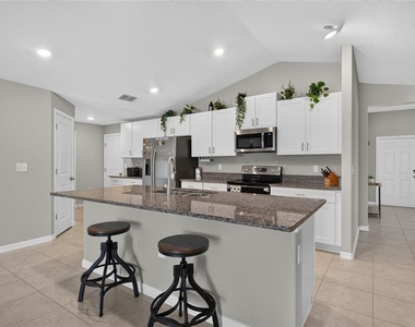 5420 Leslie Canyon Drive - Photo Thumbnail 11