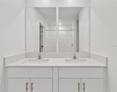 8505 Bella Mar Trail - Photo Thumbnail 20