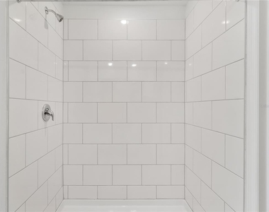 8505 Bella Mar Trail - Photo Thumbnail 22