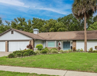 1046 Sylvia Lane - Photo Thumbnail 1