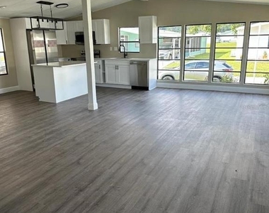 39638 Sunvalley Drive - Photo Thumbnail 13
