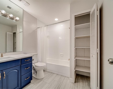 9209 Seminole Boulevard - Photo Thumbnail 33