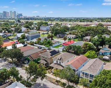 2126 W Spruce Street - Photo Thumbnail 32