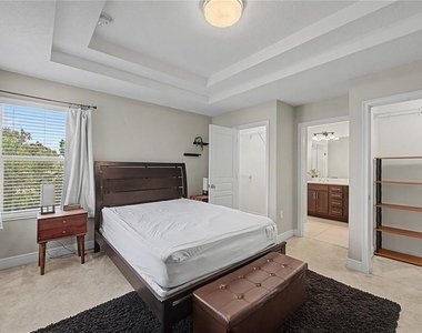 2126 W Spruce Street - Photo Thumbnail 21