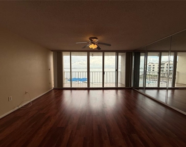 5155 Isla Key Boulevard S - Photo Thumbnail 2