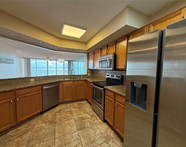 5155 Isla Key Boulevard S - Photo Thumbnail 3