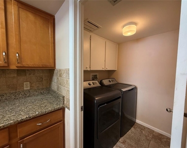 5155 Isla Key Boulevard S - Photo Thumbnail 4