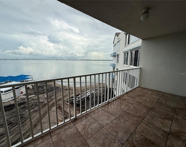 5155 Isla Key Boulevard S - Photo Thumbnail 8
