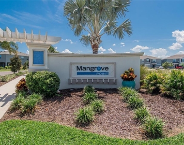 331 Mangrove Shade Circle - Photo Thumbnail 25