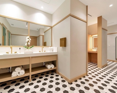 3101 W Bayshore Boulevard - Photo Thumbnail 51