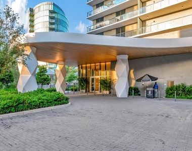 3101 W Bayshore Boulevard - Photo Thumbnail 1