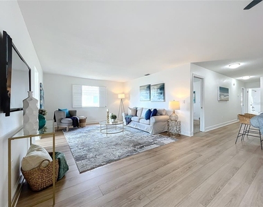 3932 Ashwood Lane - Photo Thumbnail 10