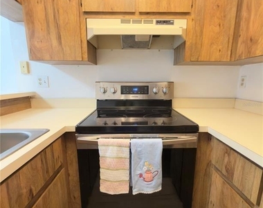 6630 121st Avenue - Photo Thumbnail 7
