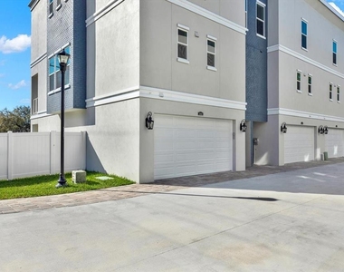 3844 Seena Manor Court - Photo Thumbnail 23