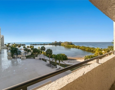 6035 Sea Ranch Drive - Photo Thumbnail 16