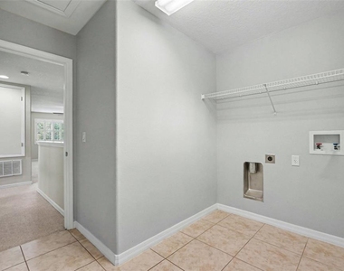 301 Fern Gulley Drive - Photo Thumbnail 22
