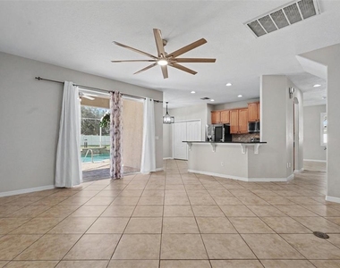 301 Fern Gulley Drive - Photo Thumbnail 6