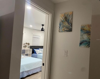 9921 Vaughn Street - Photo Thumbnail 2