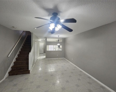 2302 Lake Woodberry Circle - Photo Thumbnail 9