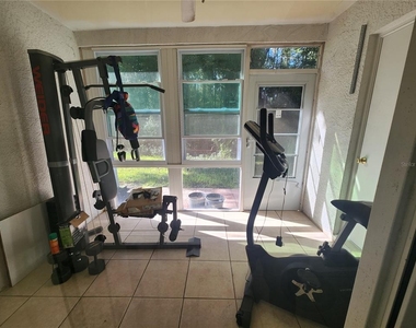 8637 Hunters Key Circle - Photo Thumbnail 31