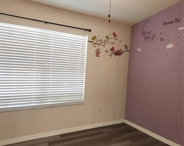 8637 Hunters Key Circle - Photo Thumbnail 18