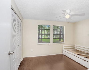 134 Sycamore Lane - Photo Thumbnail 14