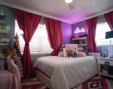 328 Carl Avenue - Photo Thumbnail 14