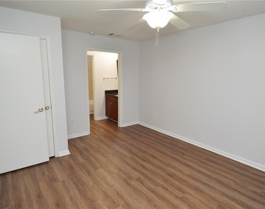11901 4th Street N - Photo Thumbnail 39