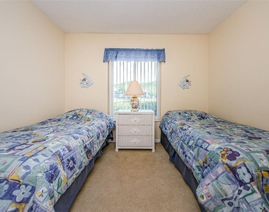 1151 Pine Ridge Circle W - Photo Thumbnail 26