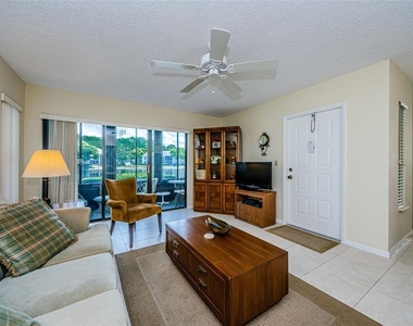 1151 Pine Ridge Circle W - Photo Thumbnail 20