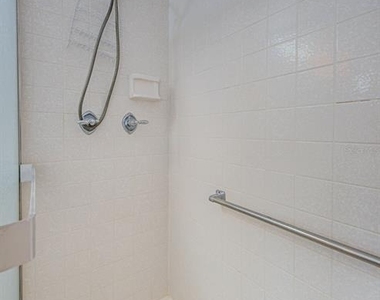 1151 Pine Ridge Circle W - Photo Thumbnail 25