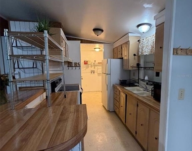 2557 Lakota Lane - Photo Thumbnail 4
