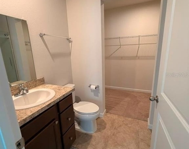 1052 Kobuk Street - Photo Thumbnail 10