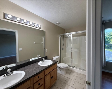 260 Blue Jay Way - Photo Thumbnail 7
