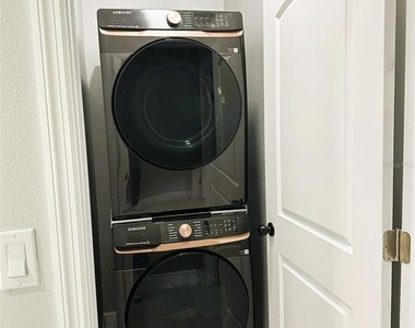 358 Cherokee Avenue - Photo Thumbnail 40
